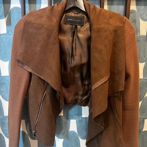 BCBG Maxazria faux suede cropped jacket. Asymmetrical moto style. XS.